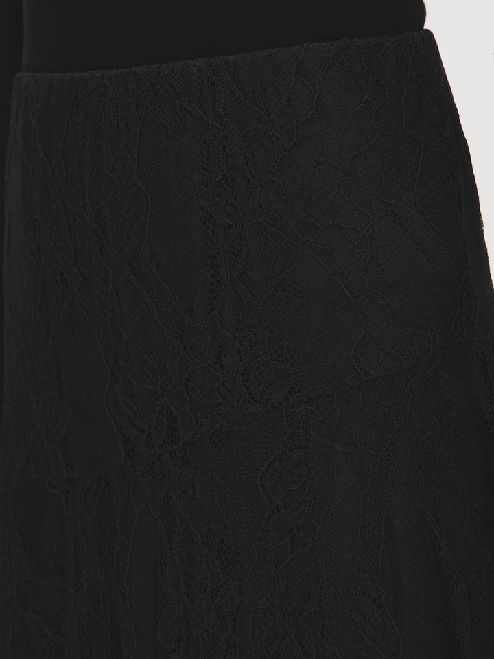 Diagonal Drop Waist Lace Skirt