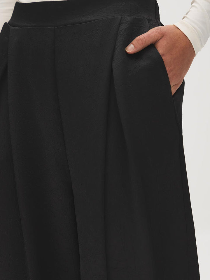 Crinkled Satin-Like Balloon Pants