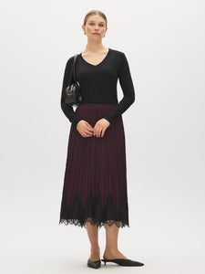 Lace Hem Satin-Like Skirt